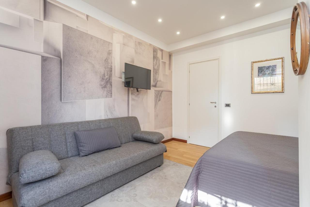 Apartmán St Peter'S Spacious 4 Bdr With Private Parking Řím Exteriér fotografie