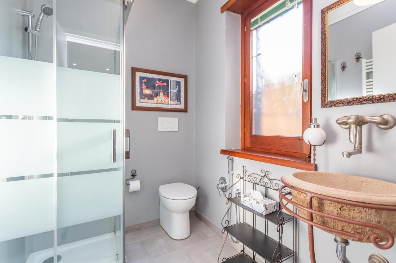 Apartmán St Peter'S Spacious 4 Bdr With Private Parking Řím Exteriér fotografie